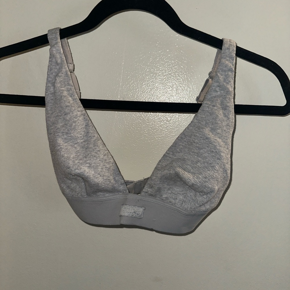 Skims bralette